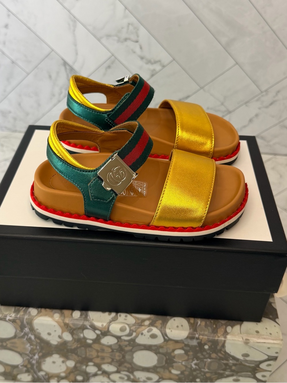 GUCCI KIDS Metallic Yellow & Green Sport Sandals